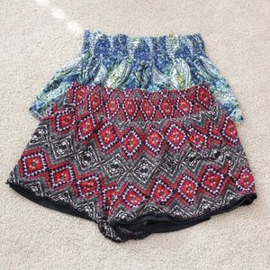 Bundle of 2 Womens Shorts Socialite & LA Hearts